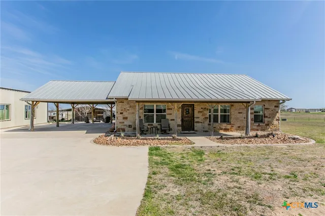 $770,000 | 3200 County Road 320, Granger, TX 76530