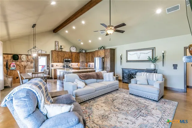 $770,000 | 3200 County Road 320, Granger, TX 76530