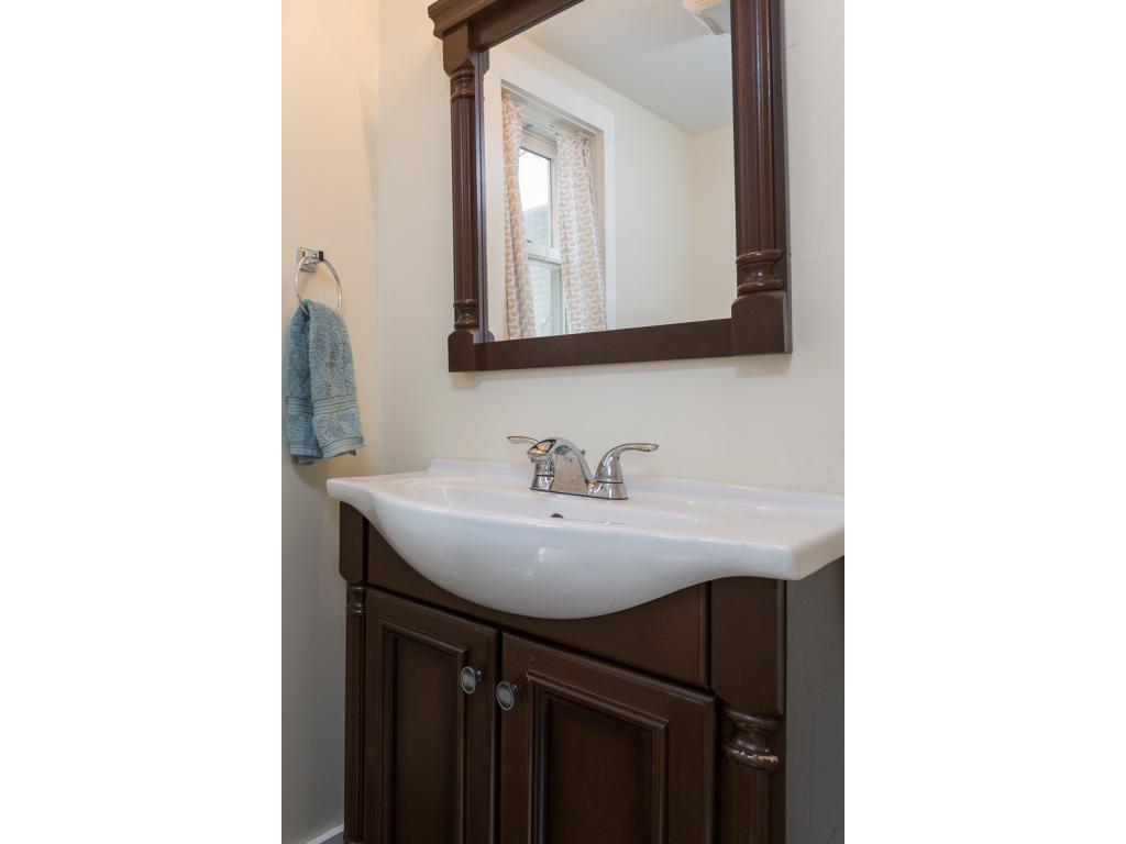 165 Garrison Road Dover, NH 03820 - Photo 5 of 29