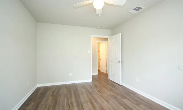 $197,000 | 6110 Glen Lee Drive, Humble, TX 77396