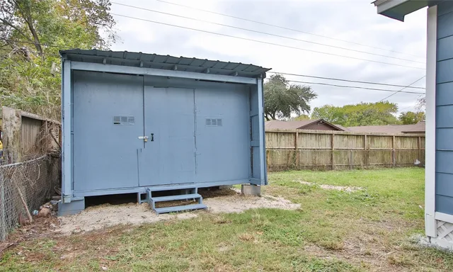 $197,000 | 6110 Glen Lee Drive, Humble, TX 77396