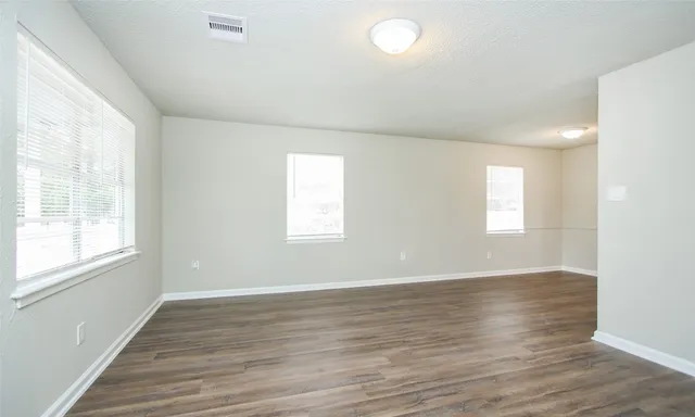 $197,000 | 6110 Glen Lee Drive, Humble, TX 77396