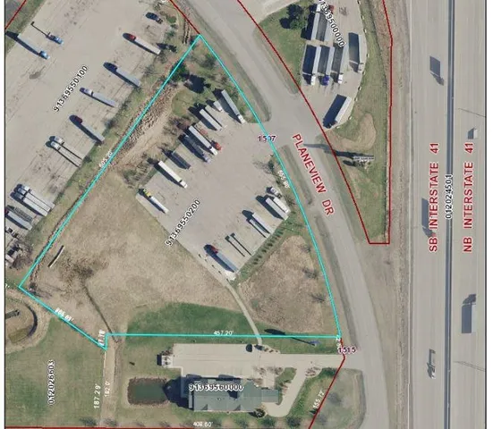 $699,900 | 1507 Planeview Drive, Oshkosh, WI 54904