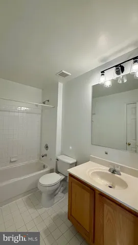 $2,500 | 9521 Oak Trace Way, Randallstown, MD 21133