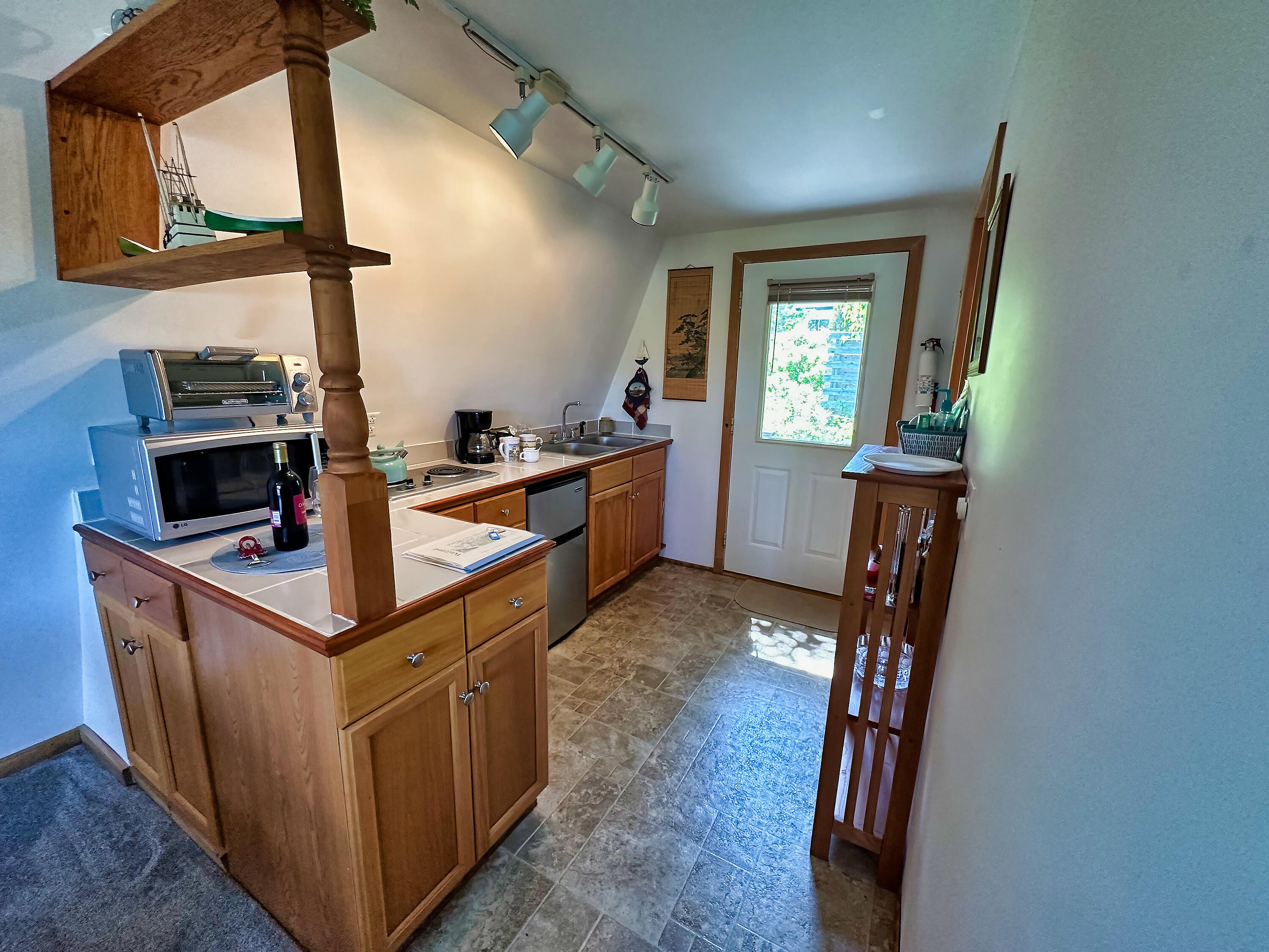 22 Green Head Road Stonington, ME 04681 - Photo 16 of 28 22 Greenhead_010