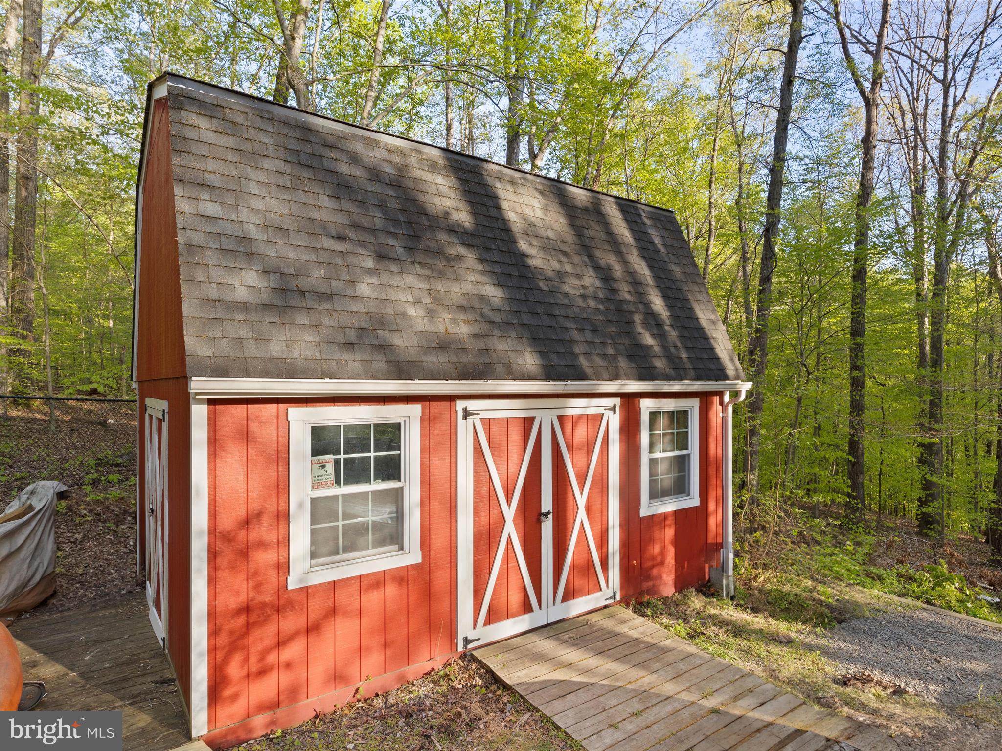 6615 Newman Road Clifton, VA 20124 - Photo 80 of 100 You'll love this Shed