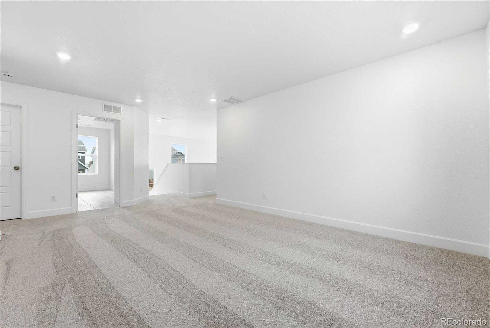 3323 North Catawba Way Aurora, CO 80019 - Photo 12 of 39