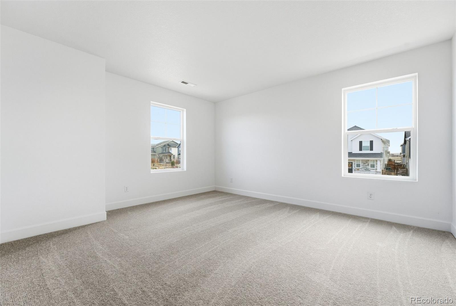 3323 North Catawba Way Aurora, CO 80019 - Photo 18 of 39