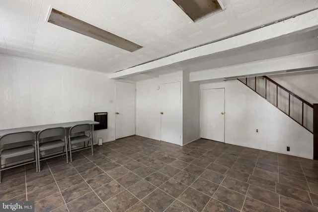 a view of workspace with workspace