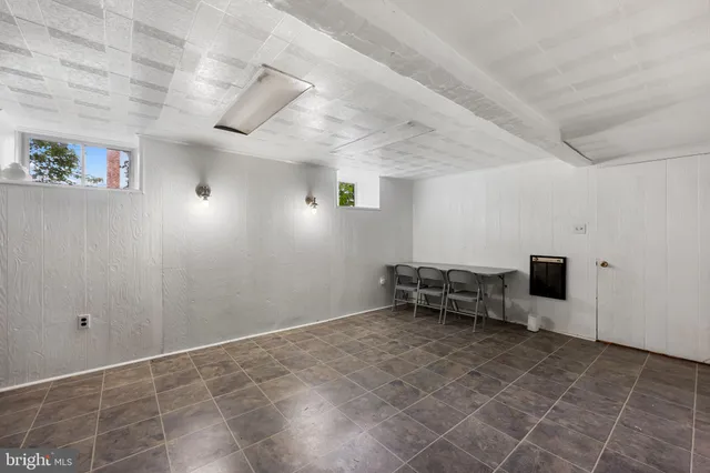 wooden floor in a room