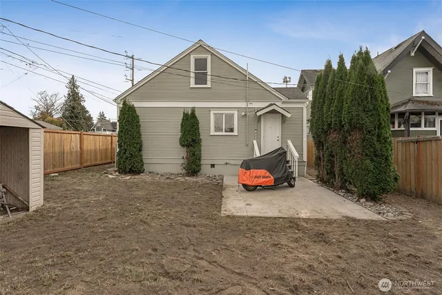 $364,950 | 1013 South 48th Street, Tacoma, WA 98408