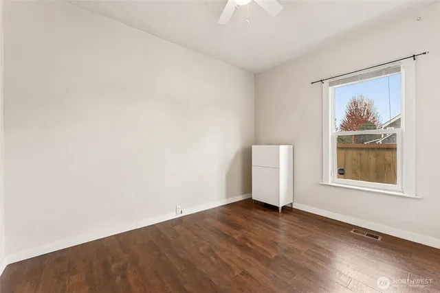 $364,950 | 1013 South 48th Street, Tacoma, WA 98408