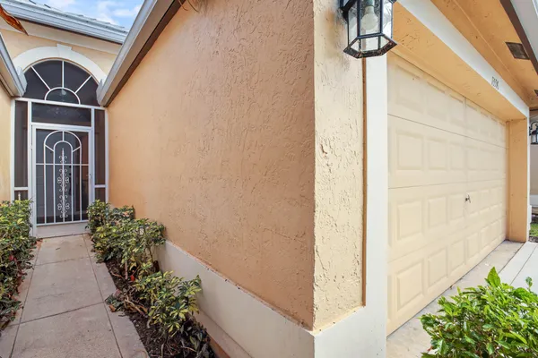 $5,700 | 13596 Weyburne Drive, Delray Beach, FL 33446
