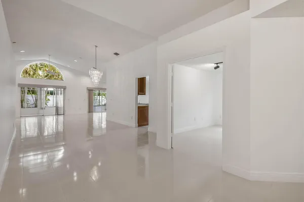 $5,700 | 13596 Weyburne Drive, Delray Beach, FL 33446