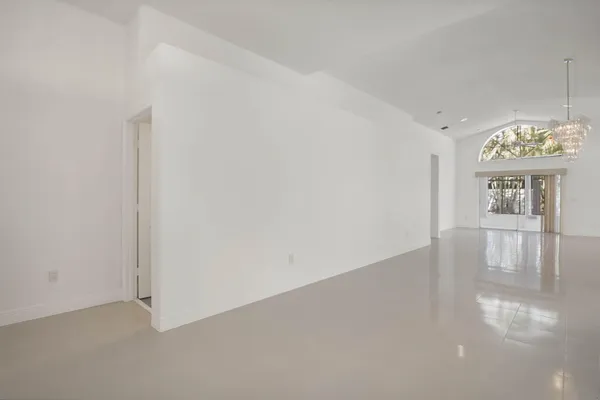 $5,700 | 13596 Weyburne Drive, Delray Beach, FL 33446