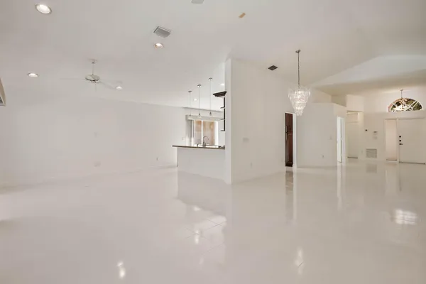 $5,700 | 13596 Weyburne Drive, Delray Beach, FL 33446