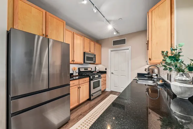 $275,000 | 1905 North Water Street, Unit 207, Milwaukee, WI 53202