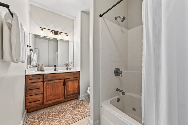 $275,000 | 1905 North Water Street, Unit 207, Milwaukee, WI 53202