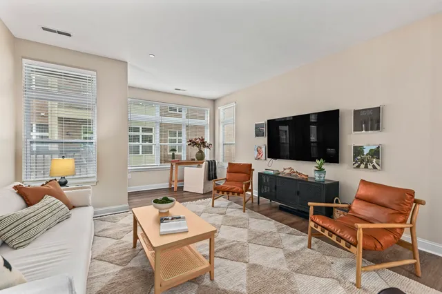 $275,000 | 1905 North Water Street, Unit 207, Milwaukee, WI 53202