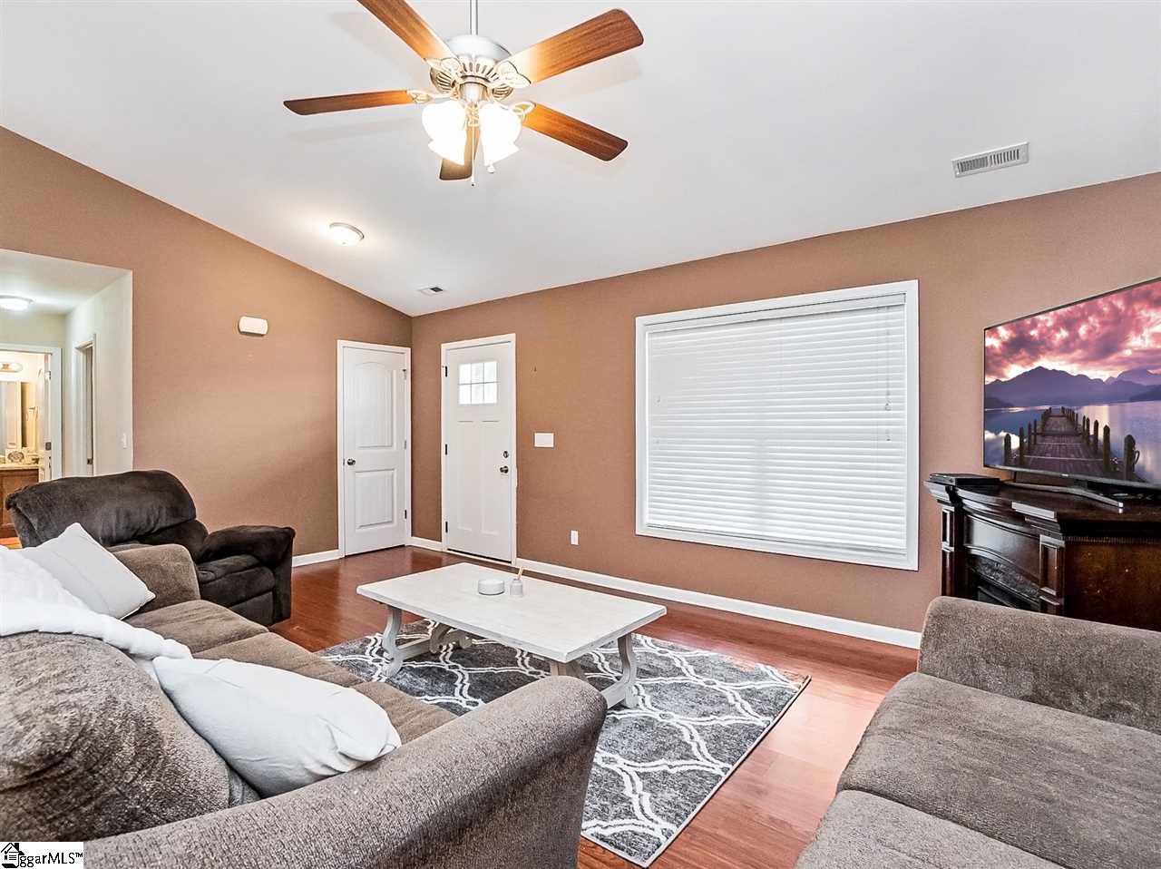 109 James Road Easley, SC 29642 - Photo 7 of 35 Gallery Image 7