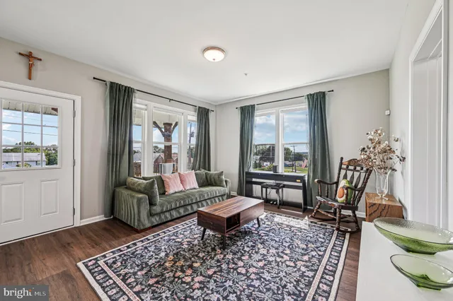 $459,000 | 7330 Woodbine Road, Woodbine, MD 21797