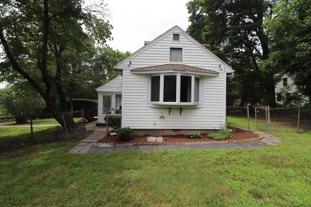 2285 Washington Street Canton, MA 02021 - Photo 4 of 23 Gallery Image 4