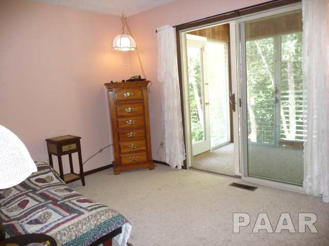 22114 Spring Creek Road Washington, IL 61571 - Photo 9 of 13 Gallery Image 9