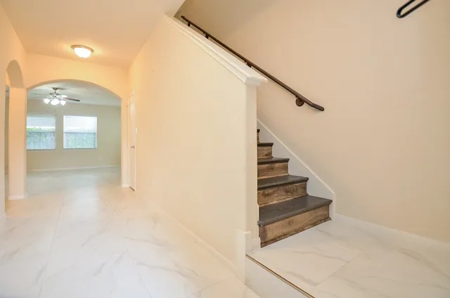 a view of entryway and hall