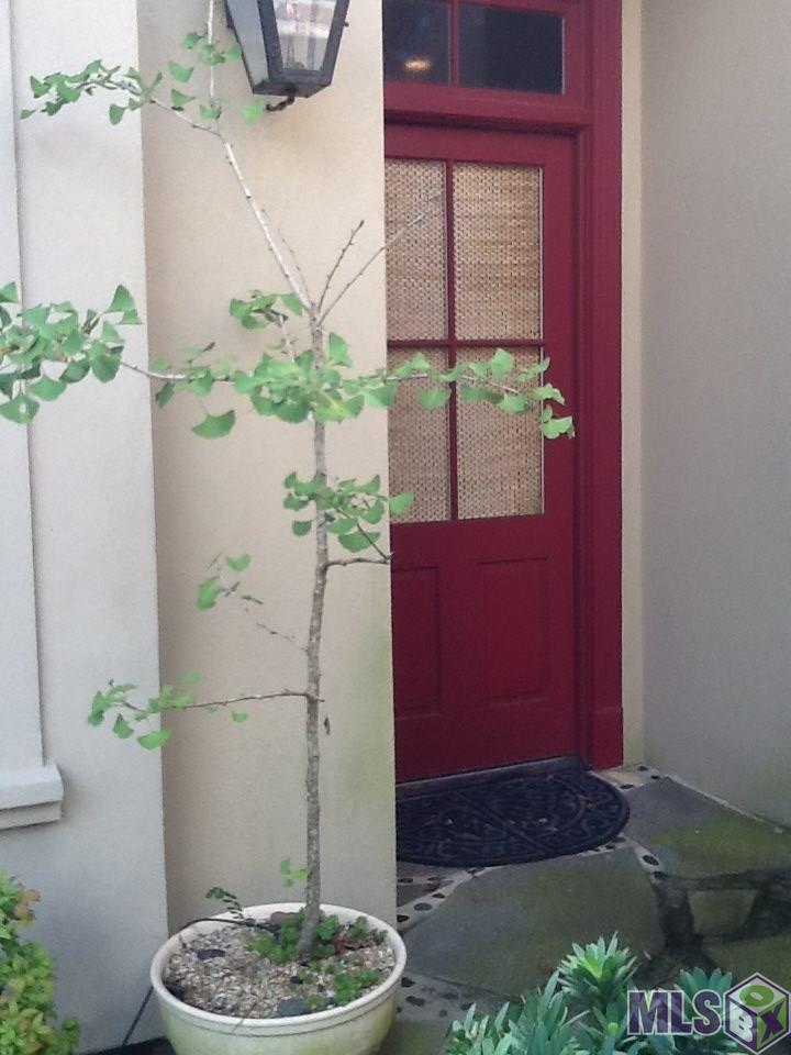 2014 Lac Cache Court Baton Rouge, LA 70816 - Photo 1 of 32 Gallery Image 1