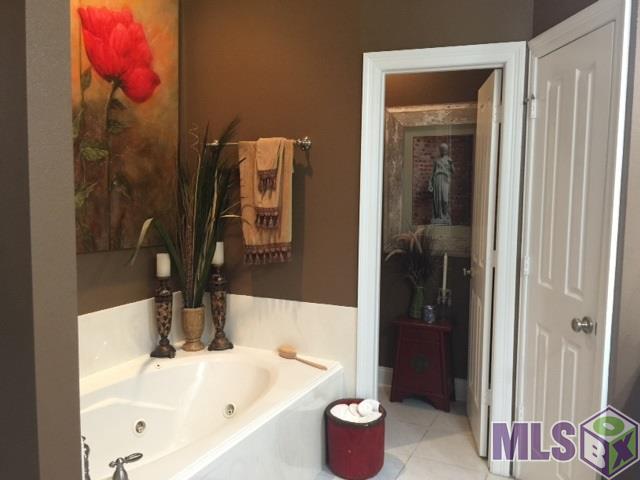 2014 Lac Cache Court Baton Rouge, LA 70816 - Photo 19 of 32 Gallery Image 19
