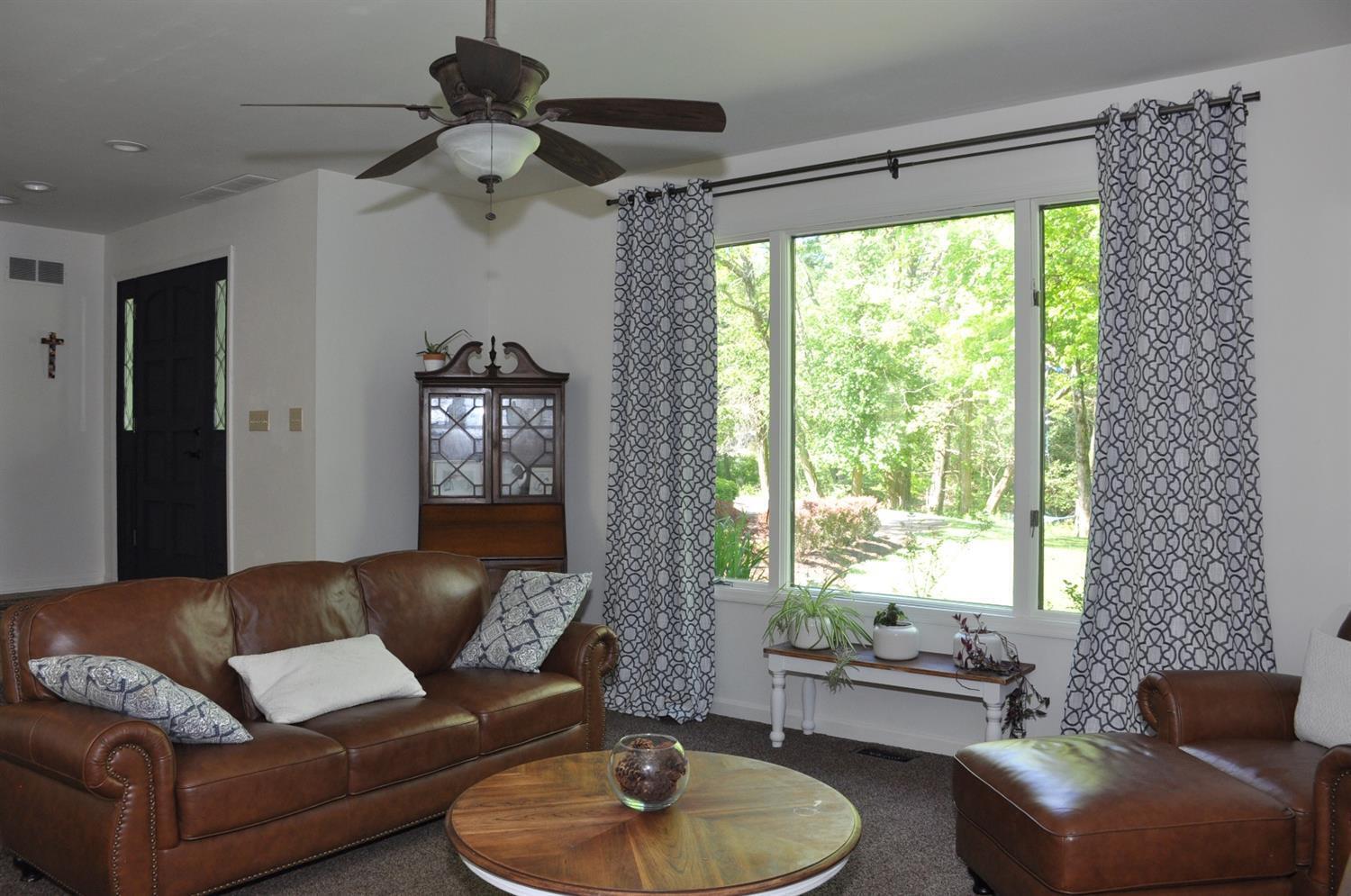 6614 Hayes Road Cincinnati, OH 45248 - Photo 9 of 23