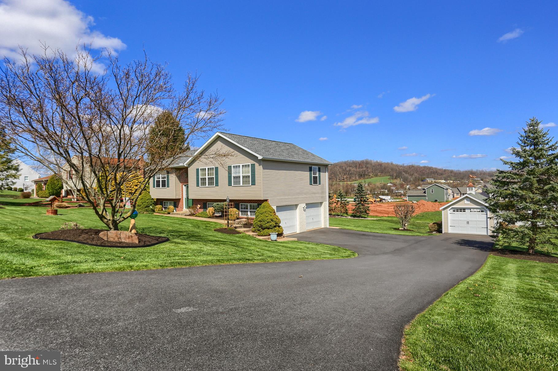 1312 Horning Road Denver, PA 17517 - Photo 2 of 25