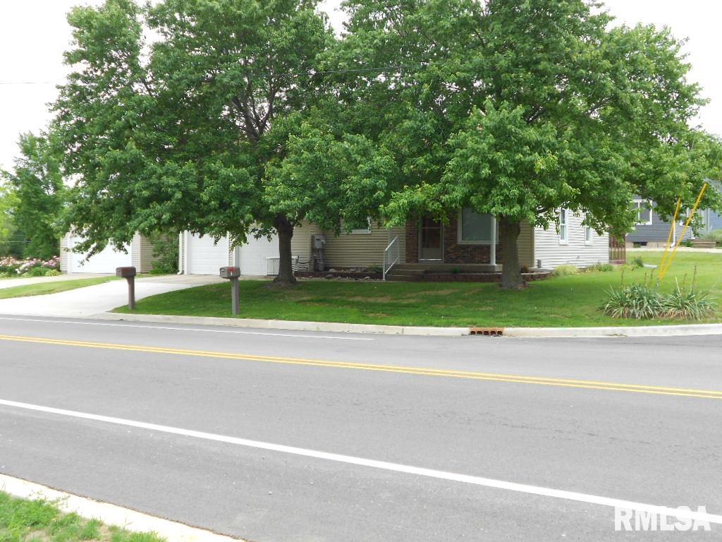 105 Main Street Roanoke, IL 61561 - Photo 4 of 46