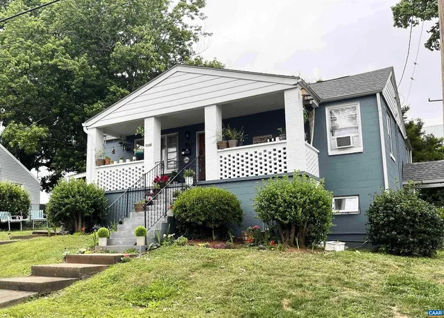 $1,650 | 1101 Grove Street, Unit A, Charlottesville, VA 22903