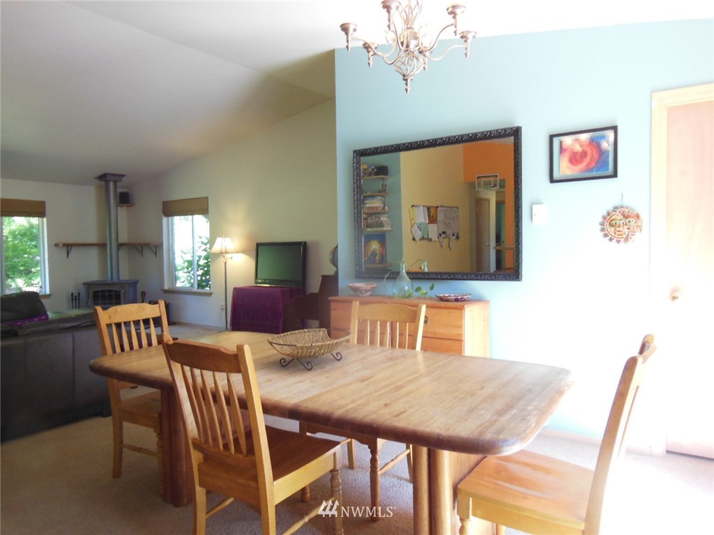 15755 Fairview Lake Road Southwest Port Orchard, WA 98367 - Photo 11 of 25 Gallery Image 11
