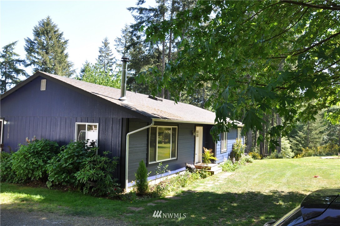 15755 Fairview Lake Road Southwest Port Orchard, WA 98367 - Photo 3 of 25 Gallery Image 3