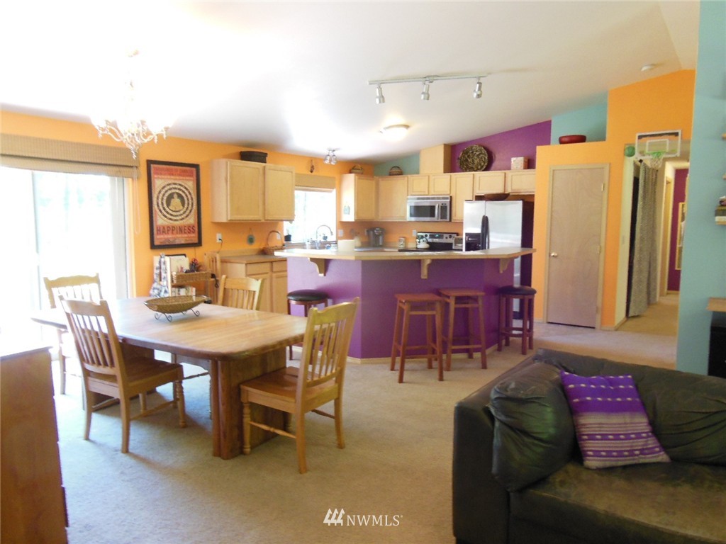 15755 Fairview Lake Road Southwest Port Orchard, WA 98367 - Photo 8 of 25 Gallery Image 8