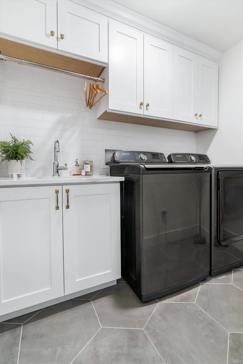 730 Andrew Ryan Lane Ballwin, MO 63021 - Photo 10 of 38