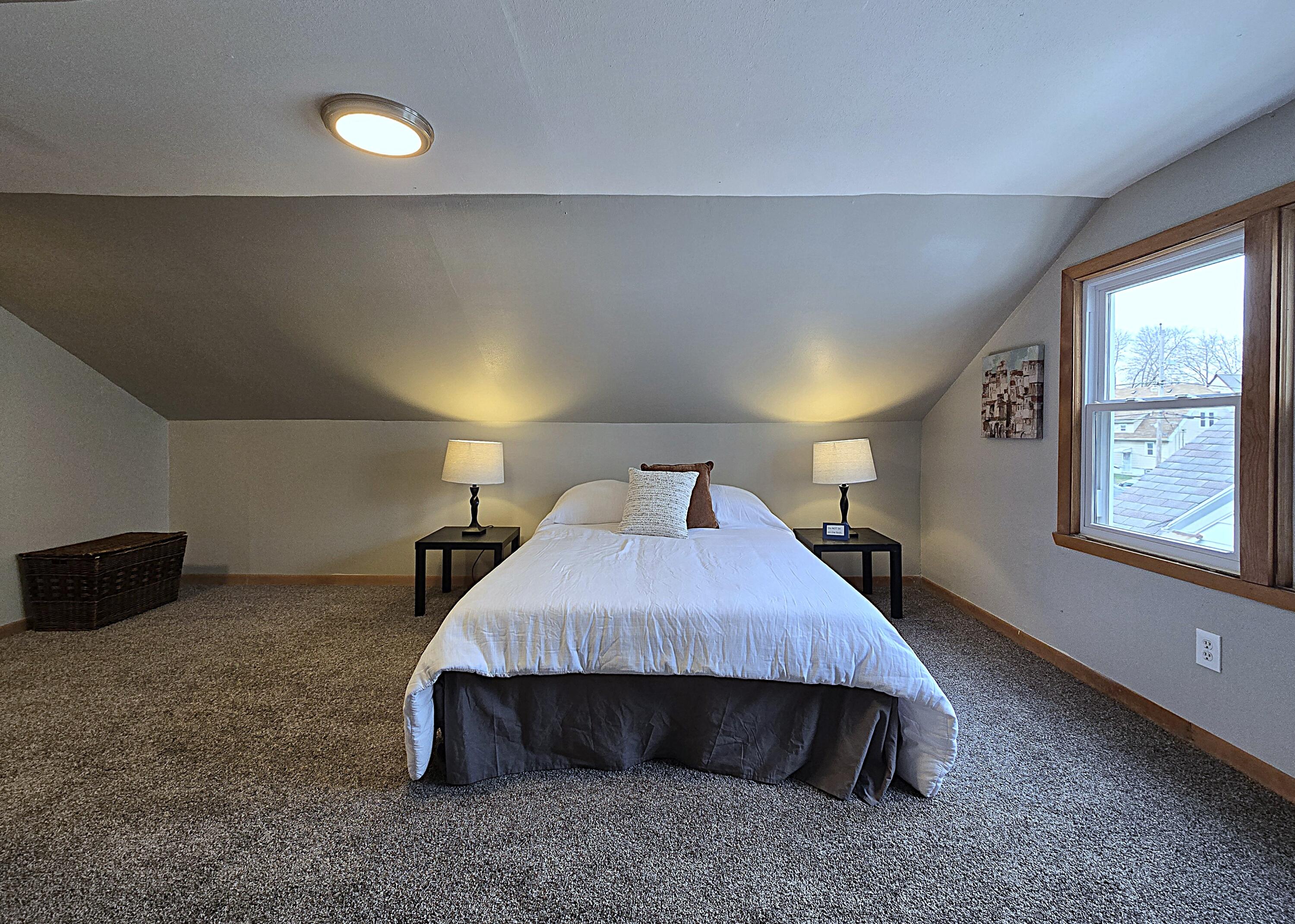 4487 North 21st Street Milwaukee, WI 53209 - Photo 18 of 40 Bedroom 1