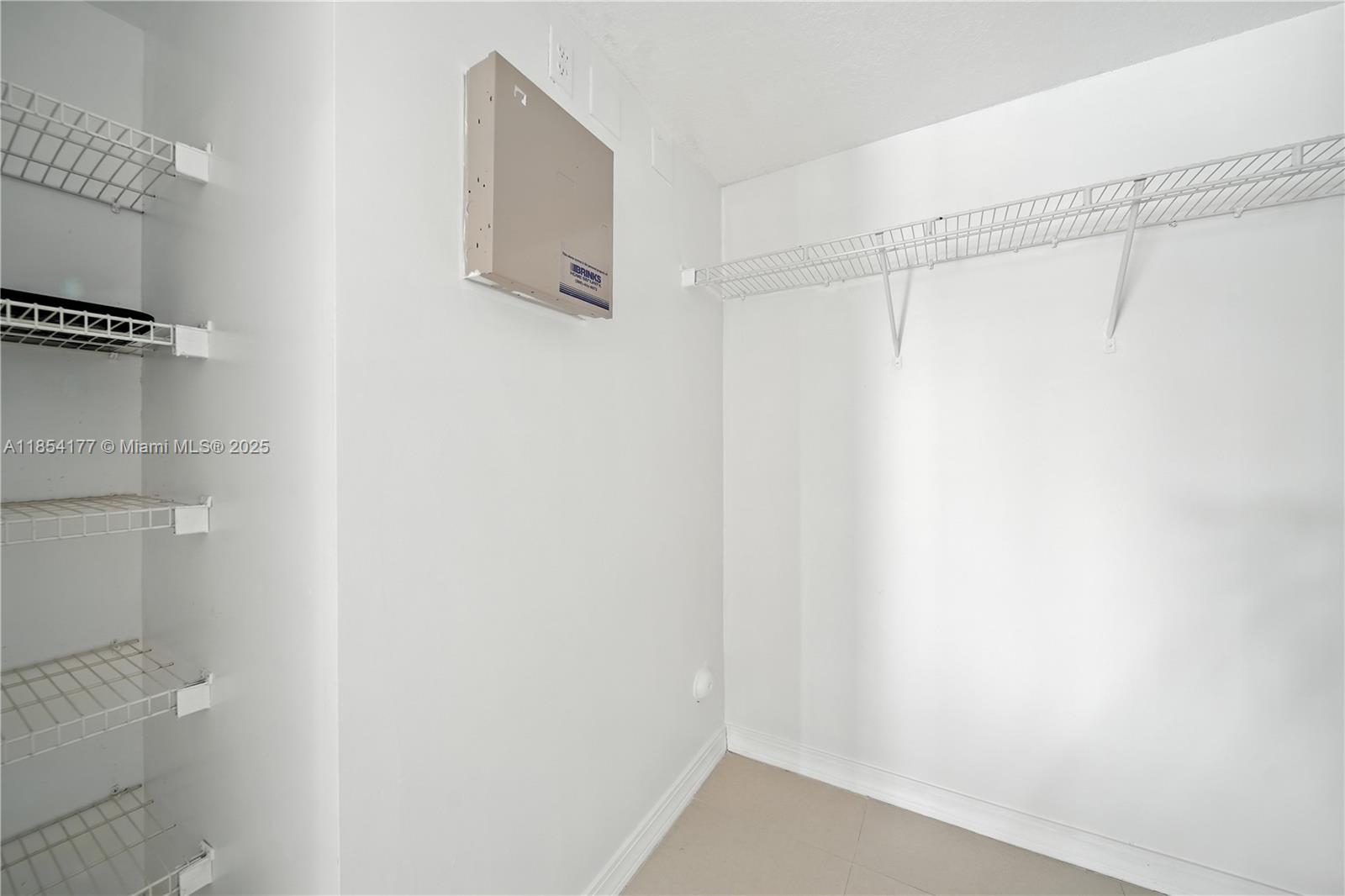 1270 Southeast 26th Street, Unit 101 Homestead, FL 33035 - Photo 10 of 18 a view of small space