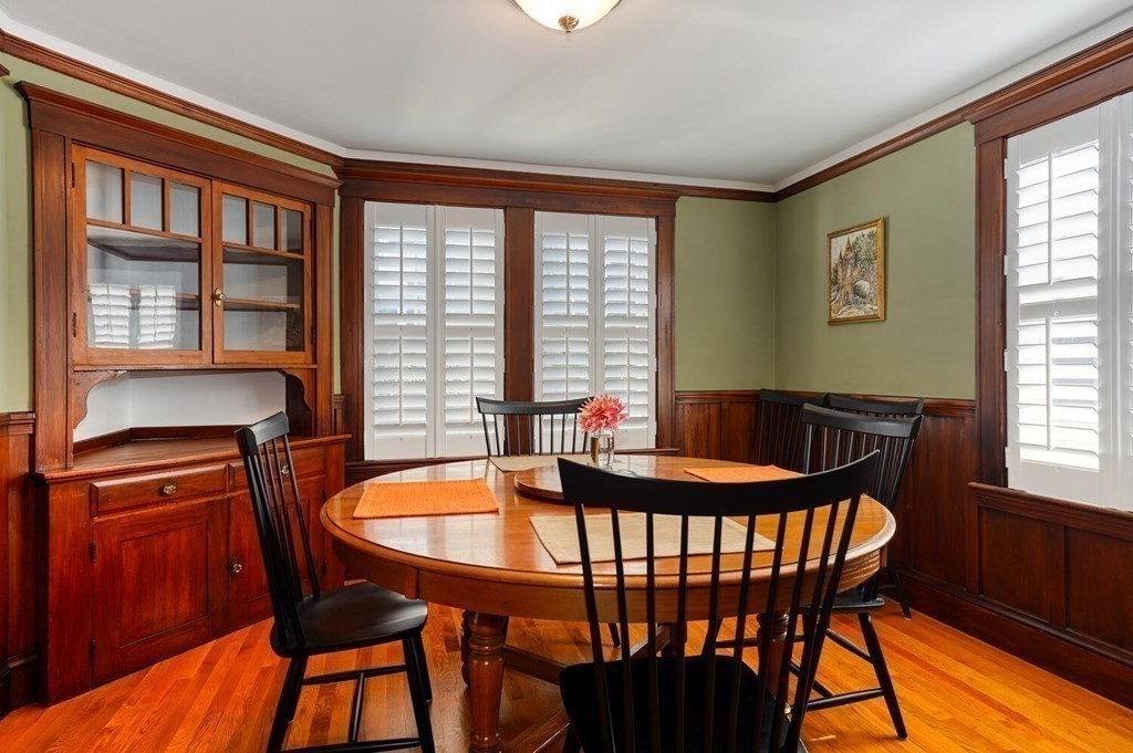 12 Flint Road, Unit 1 Watertown, MA 02472 - Photo 10 of 26 Gallery Image 10