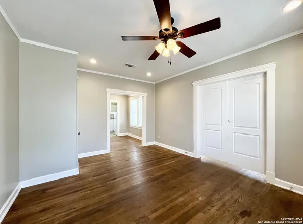 $775 | 411 East Courtland Place, Unit 3, San Antonio, TX 78212