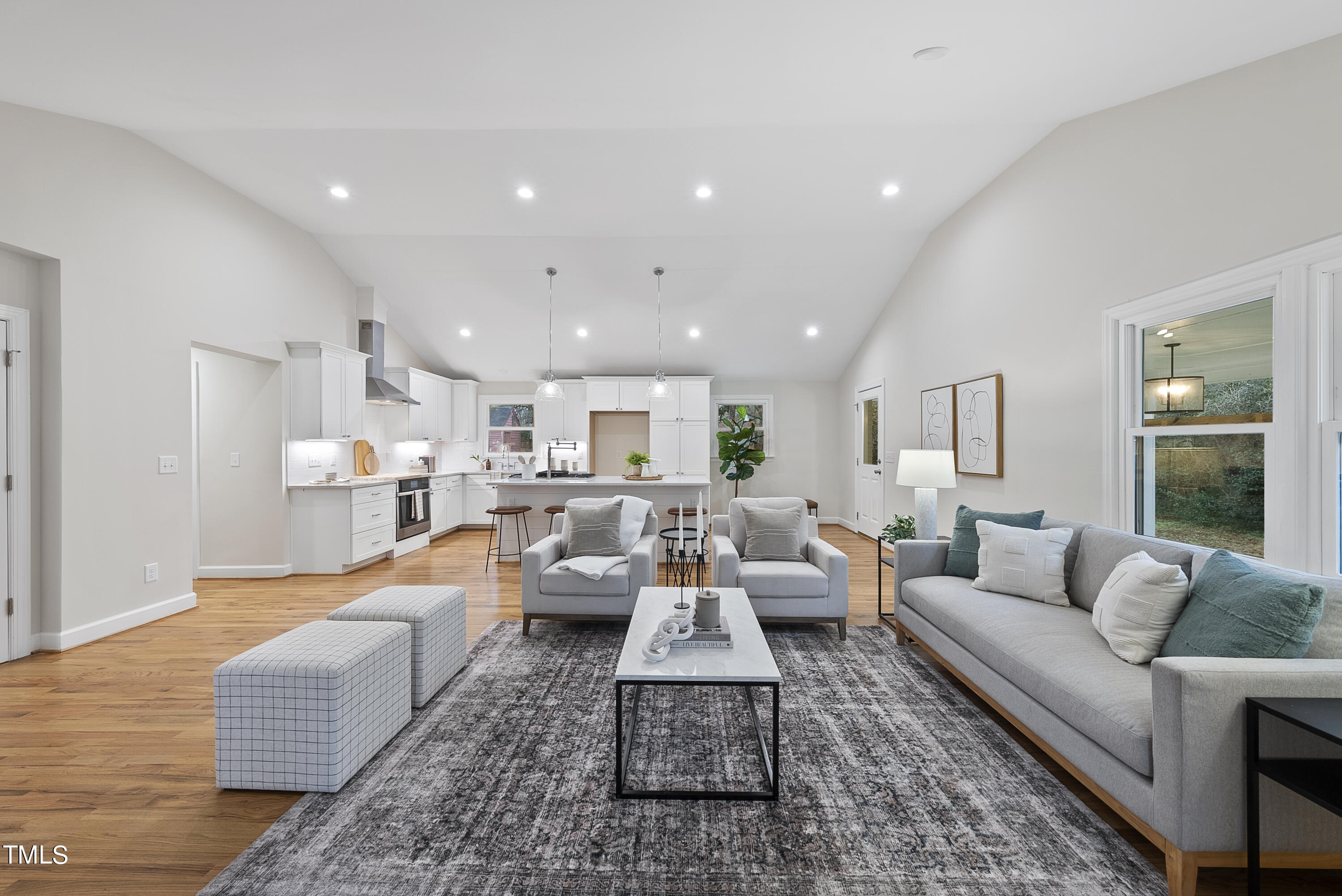 137 Lord Ashley Road Raleigh, NC 27610 - Photo 6 of 34 DSC09283