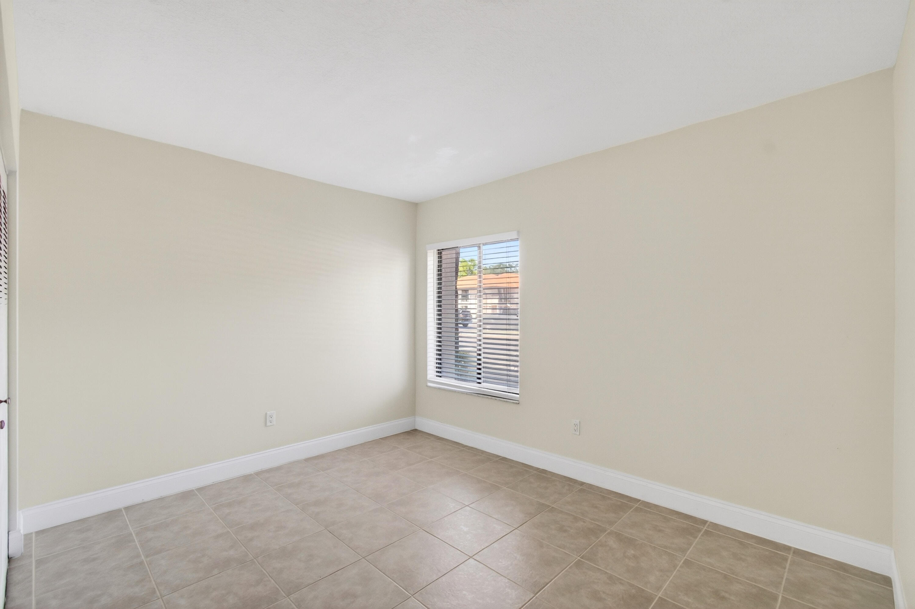 351 Club Circle, Unit 101 Boca Raton, FL 33487 - Photo 41 of 55 41-print-DSC_8715