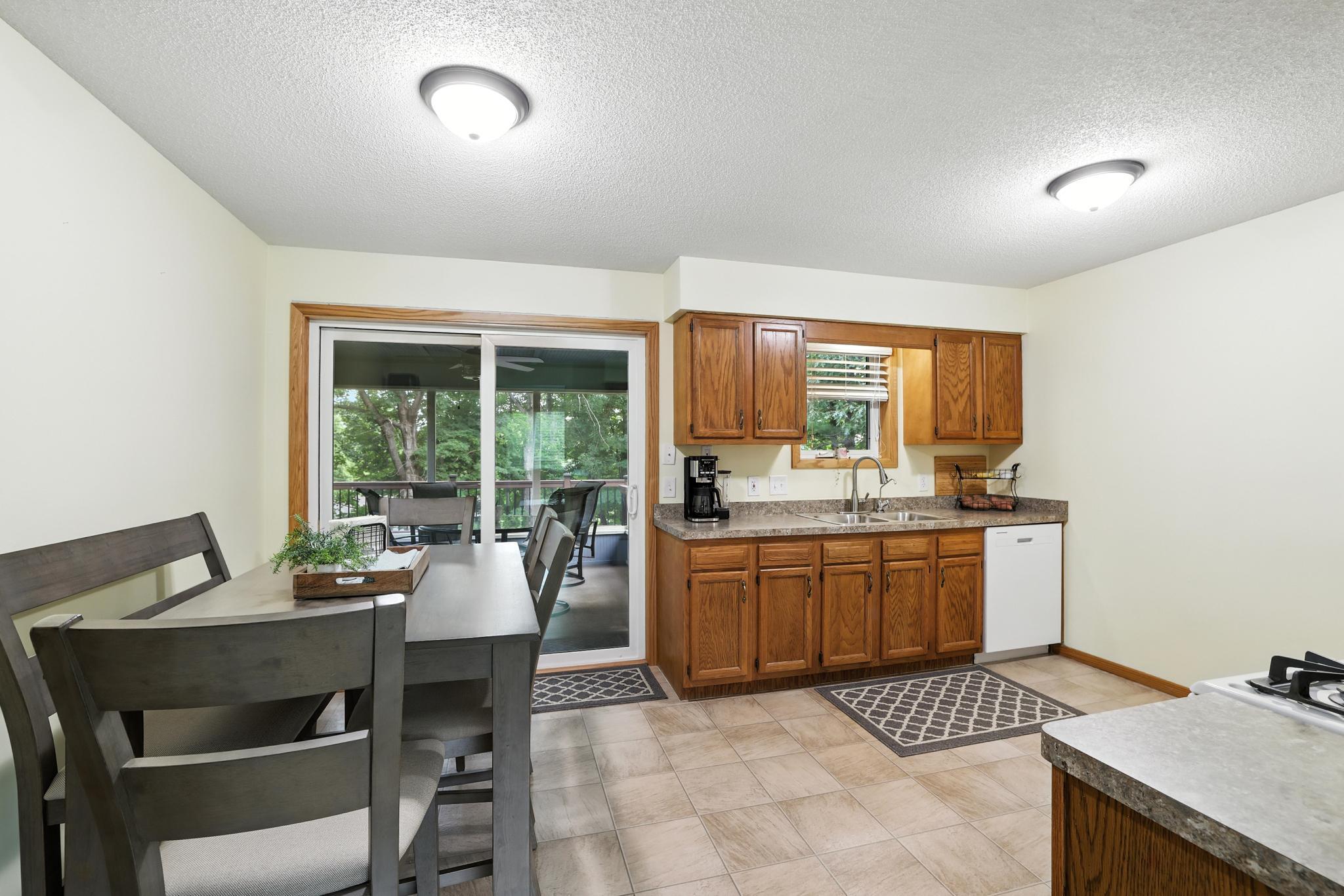 4650 Hampton Road Mound, MN 55364 - Photo 13 of 30