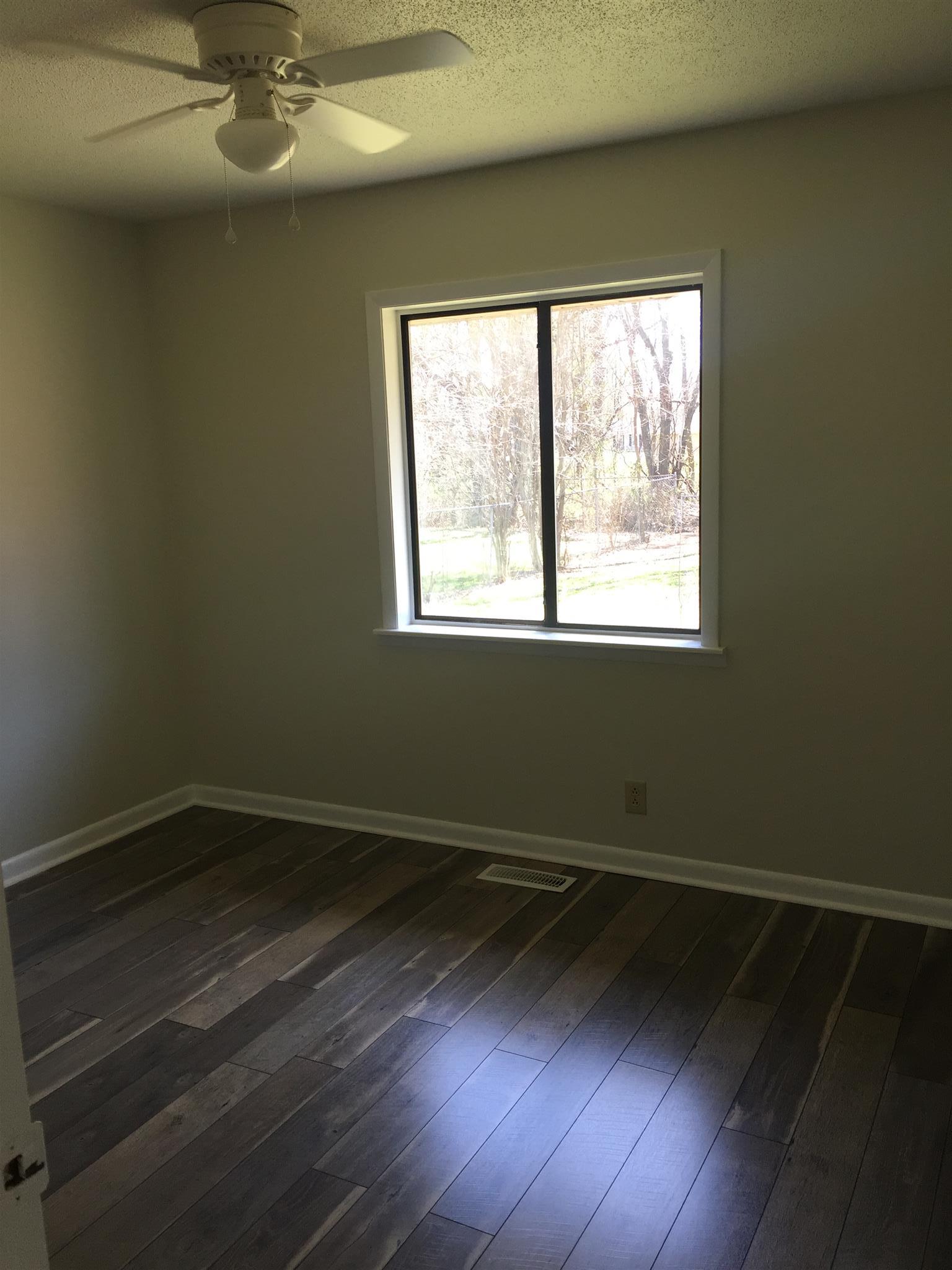 216 State Line Road Clarksville, TN 37042 - Photo 9 of 25