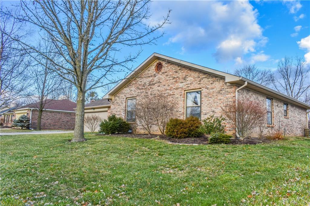 371 Raintree Drive Danville, IN 46122 - Photo 3 of 16 Gallery Image 3