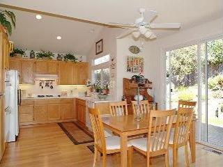 5467 Diane Way Santa Rosa, CA 95409 - Photo 4 of 10 Gallery Image 4