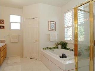 5467 Diane Way Santa Rosa, CA 95409 - Photo 8 of 10 Gallery Image 8