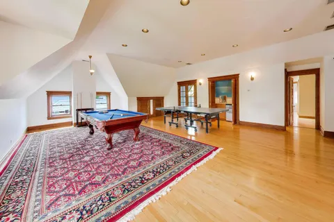 $1,250,000 | 245 North Kenilworth Avenue, Oak Park, IL 60302